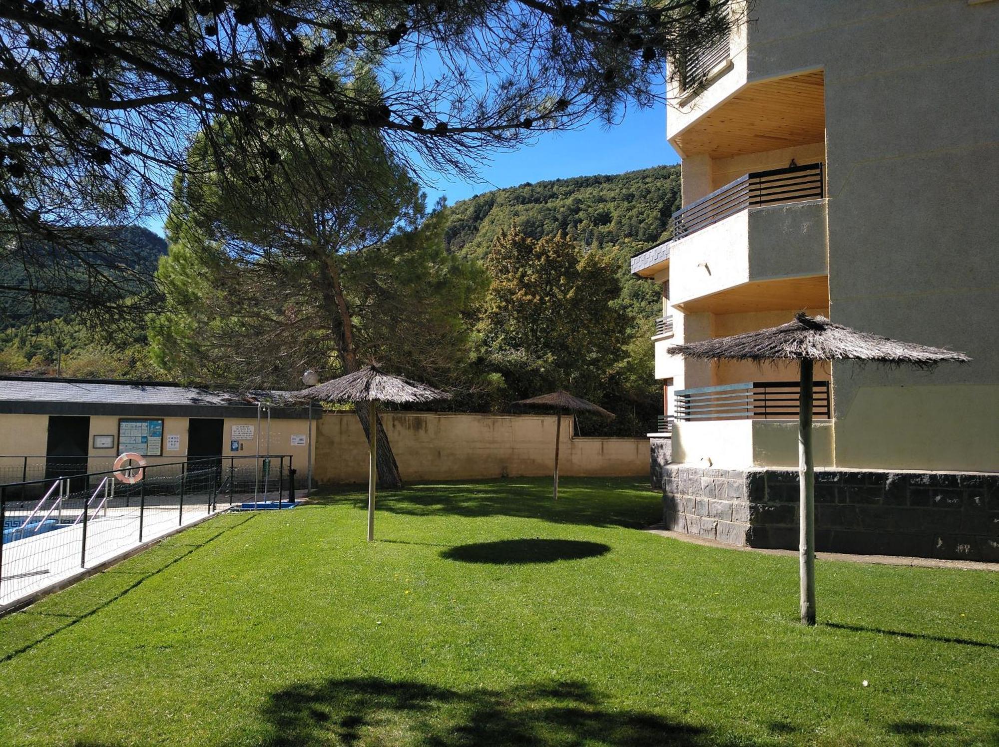 Tena Biescas Tourist Home Exteriör bild